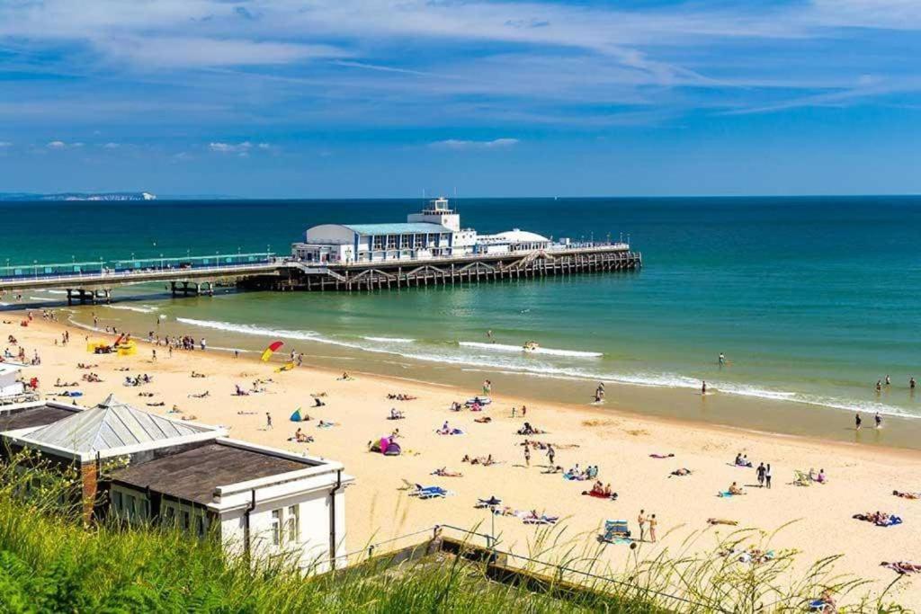 'Aandal House' Bournemouth' Apartment Poole Bagian luar foto